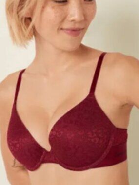 PINK Wear Everywhere Lightly Lined Lace Bra 34DD